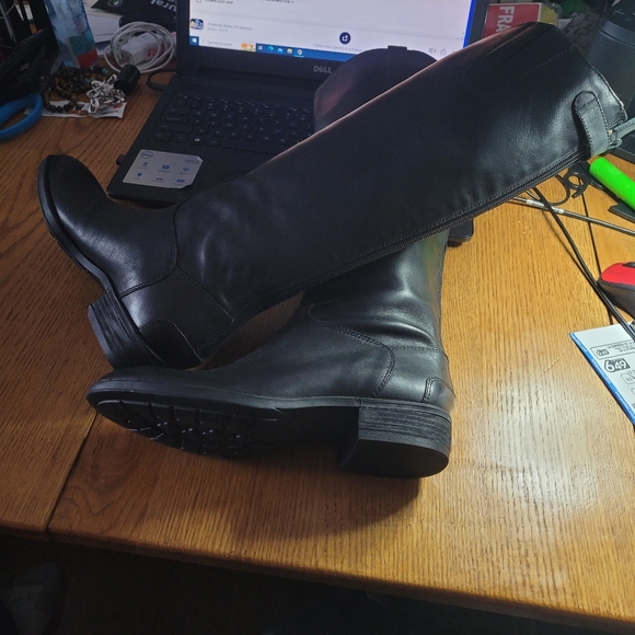 Ladies tall boots - Picture 8 of 10